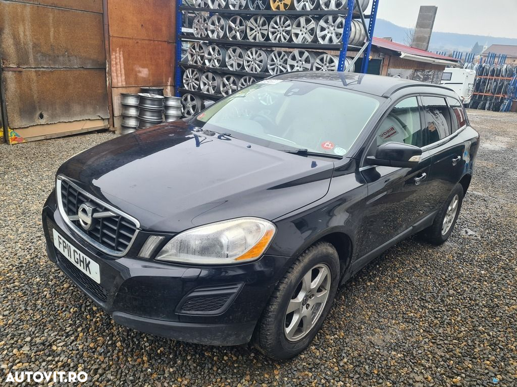 Dezmembrez Volvo XC60  2.4 Diesel 2008-2013 - 2