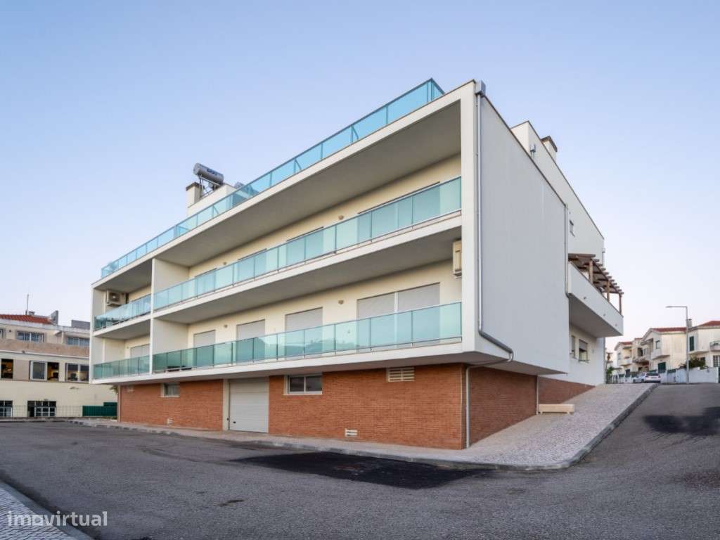 Excelente apartamento T3 com vista mar na Nazaré-27