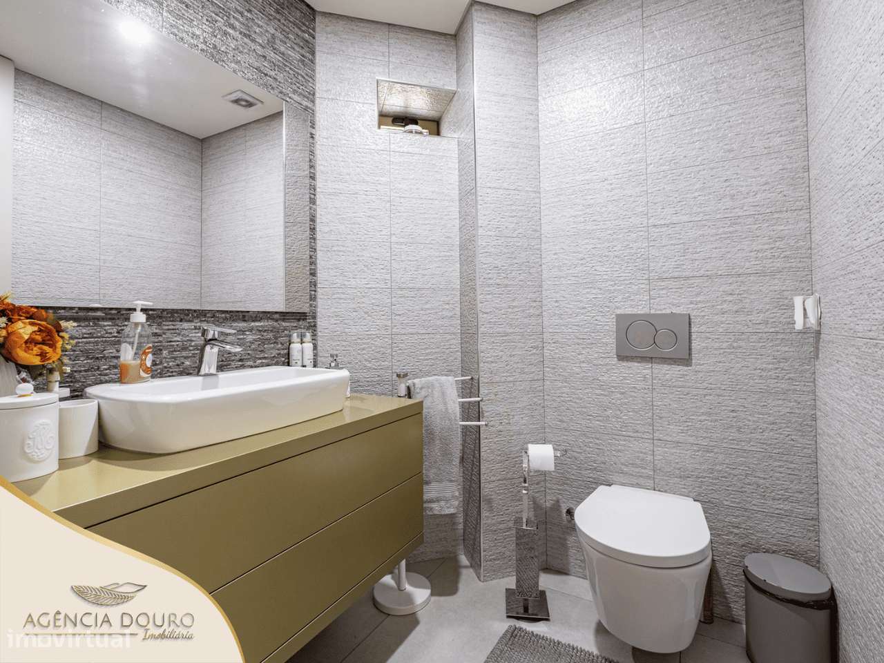 Moradia T4 com piscina em Arreigada, Paços de Ferreira-20
