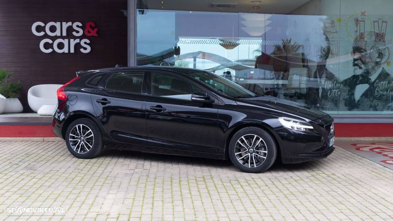 Volvo V40 1.5 T3 Sport Edition Geartronic - 1