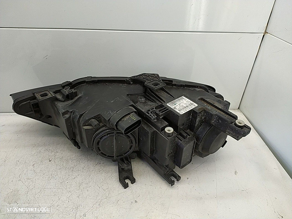 Farol Direito Audi A4 (8K2, B8) - 3
