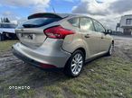 Ford Focus - 8