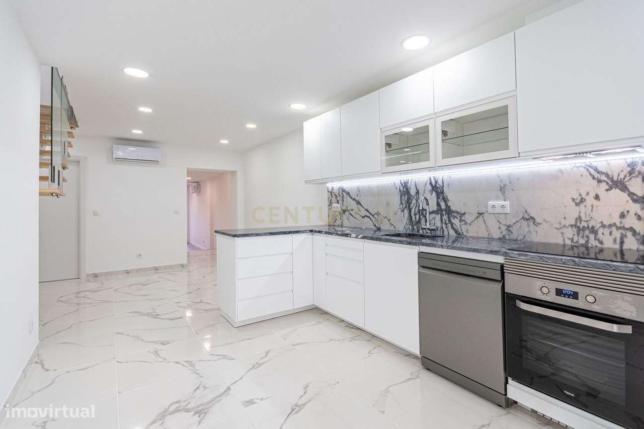 Moradia de charme totalmente renovada com vista aberta sobre vinhas e-6