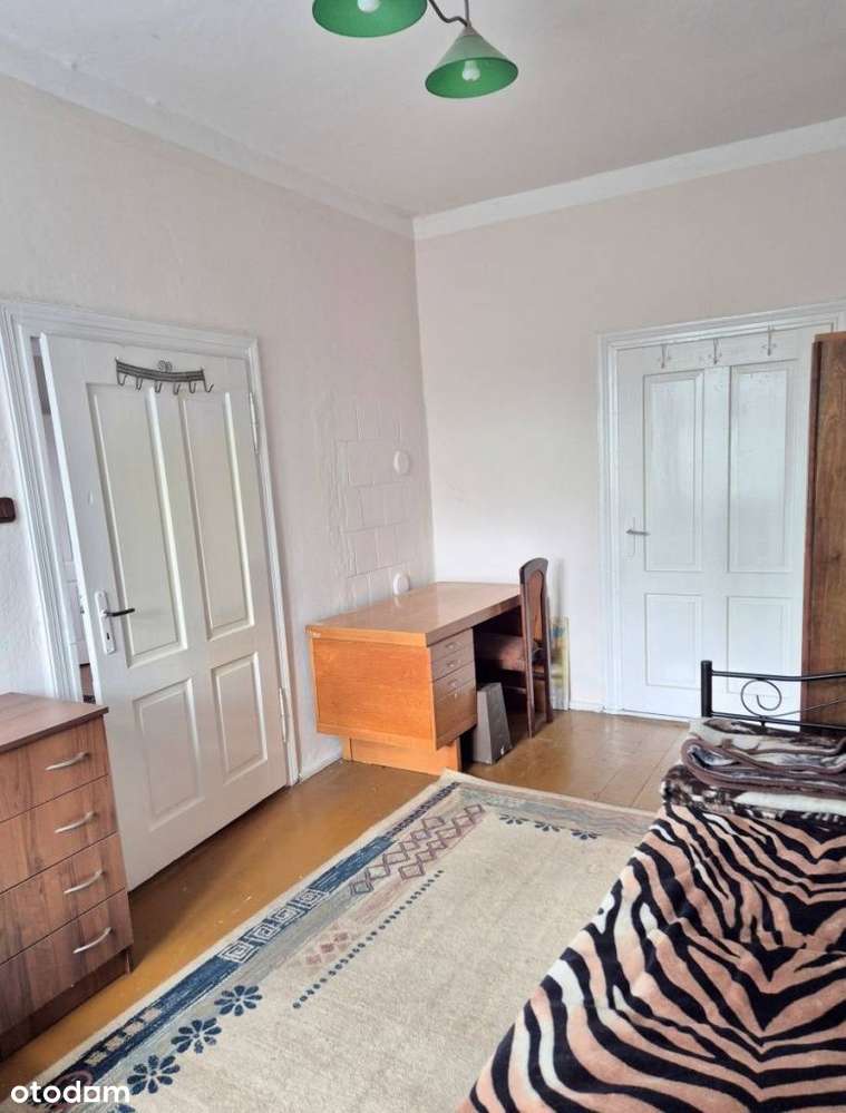 sprzedaż-dom jednorodzinny zabudowaniami Garwół/Wołów-6