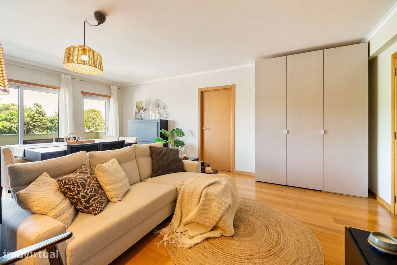 Apartamento T4 com estacionamento, Carnaxide, Oeiras-2