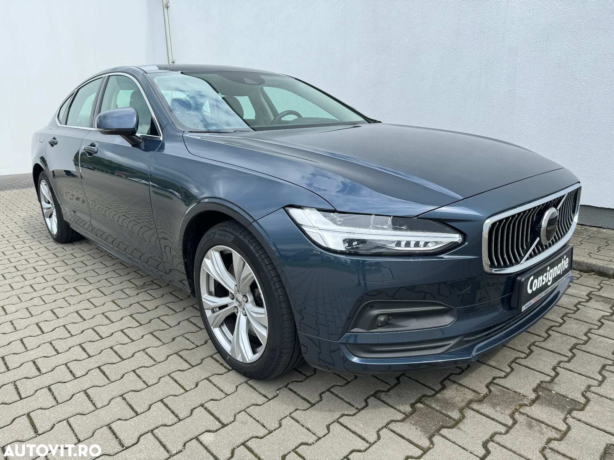 Volvo S90 T5 Momentum - 3