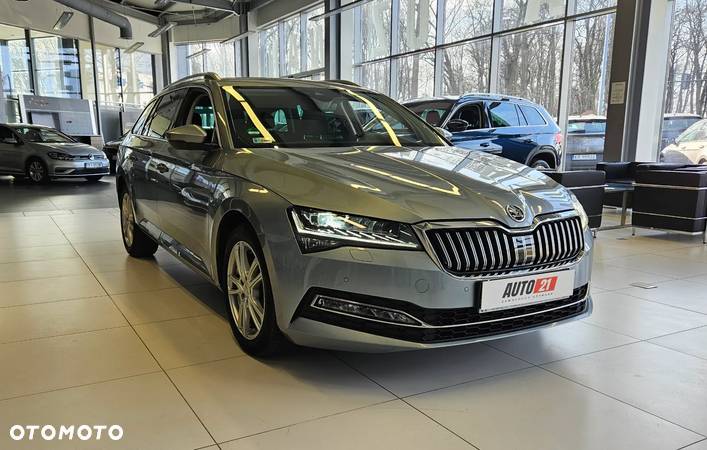 Skoda Superb 2.0 TSI Style DSG - 6