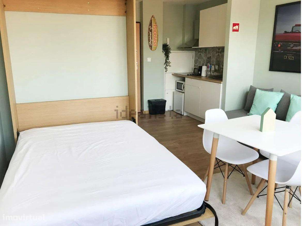 Apartamento T0 com 58 m2 na Rua Aníbal Cunha-3