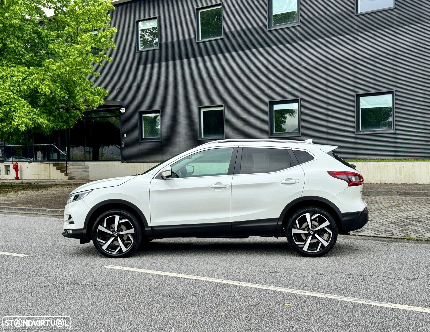 Nissan Qashqai 1.5 dCi Tekna Premium - 9