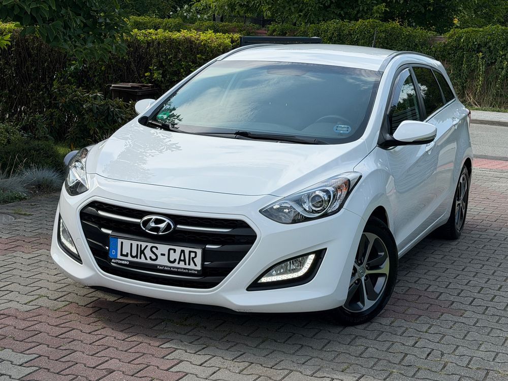 Hyundai i30 II (2012-2017) blue Kombi 1.4 YES Silver 2017