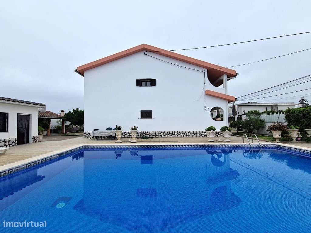 Moradia isolada em Fernão Ferro perto da praia de Sesimbra-8