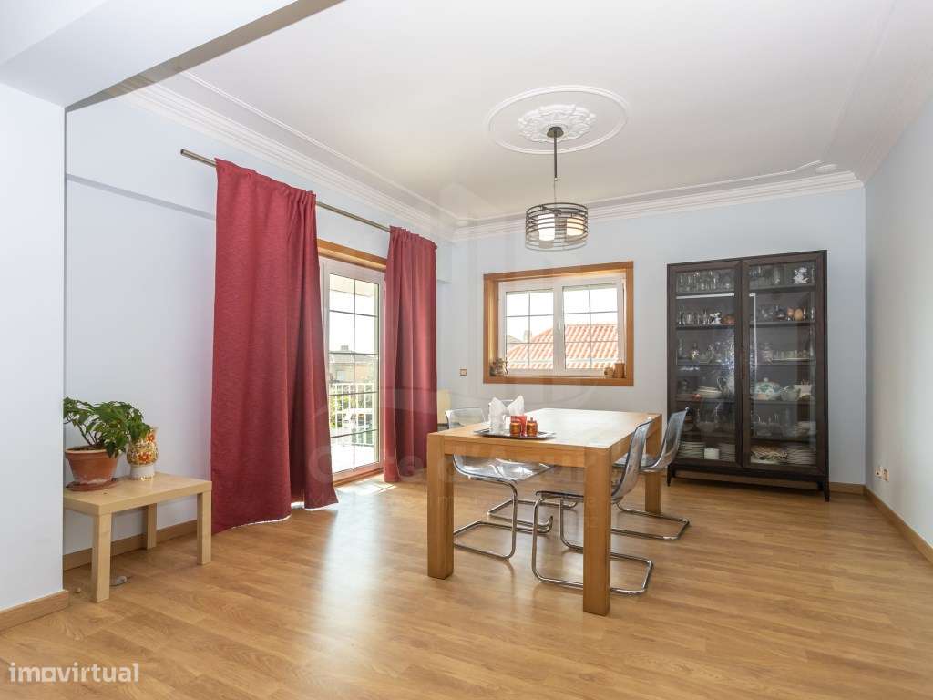 Moradia T6 em Paço de Arcos - Oeiras-12