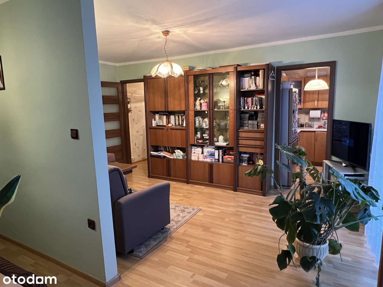 Kawalerka z pięknym widokiem w zielonej części Łazarza ul. Lodowa-11