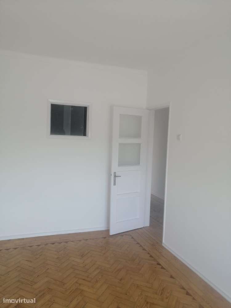 T2 Rua da Indústria - Lavradio - Grande imagem: 5/15