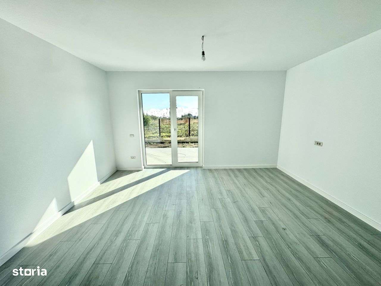 5 camere!Dorm jos!CANALIZARE!Incalz in pard!Vila Valea Lupului - Rediu - Imagine principală: 3/10