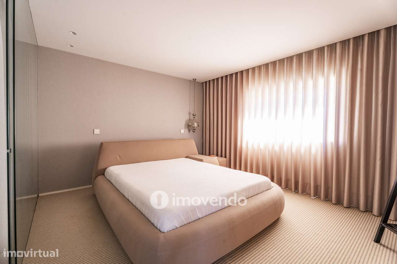 Moradia Independente em Nogueira - Elegância, Conforto, Exclusividade-16