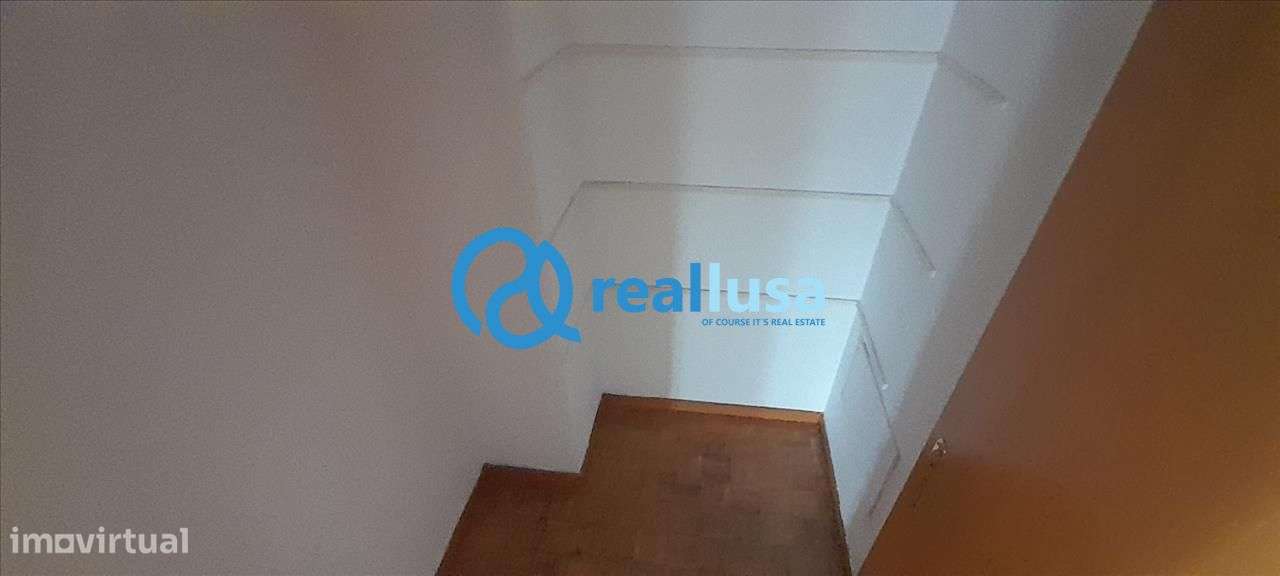 Apartamento T2 c/ garagem Baguim do Monte Gondomar-5