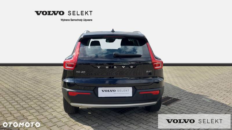 Volvo XC 40 - 5