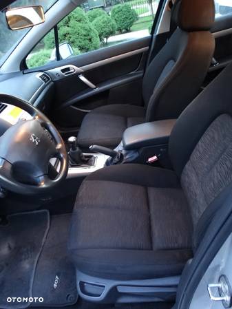 Peugeot 407 1.8 Premium - 9