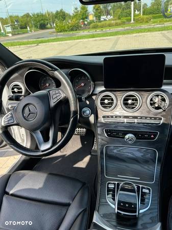 Mercedes-Benz Klasa C 300 7G-TRONIC AMG Line - 16