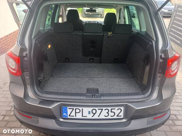 Volkswagen Tiguan 2.0 TDI 4Mot Track&Field - 25