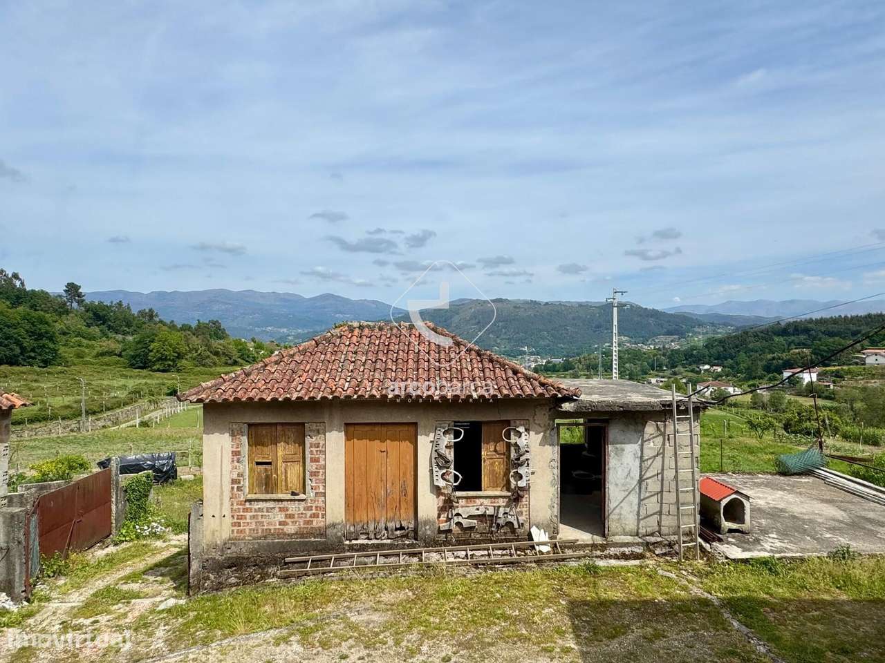 Moradia T3 em Vila Fonche-19