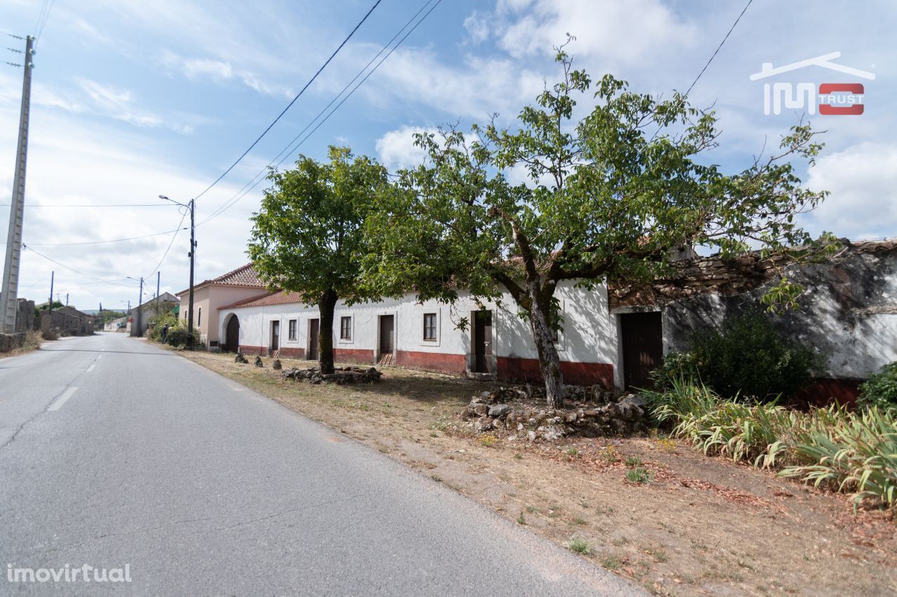 Casa de habitação e comércio