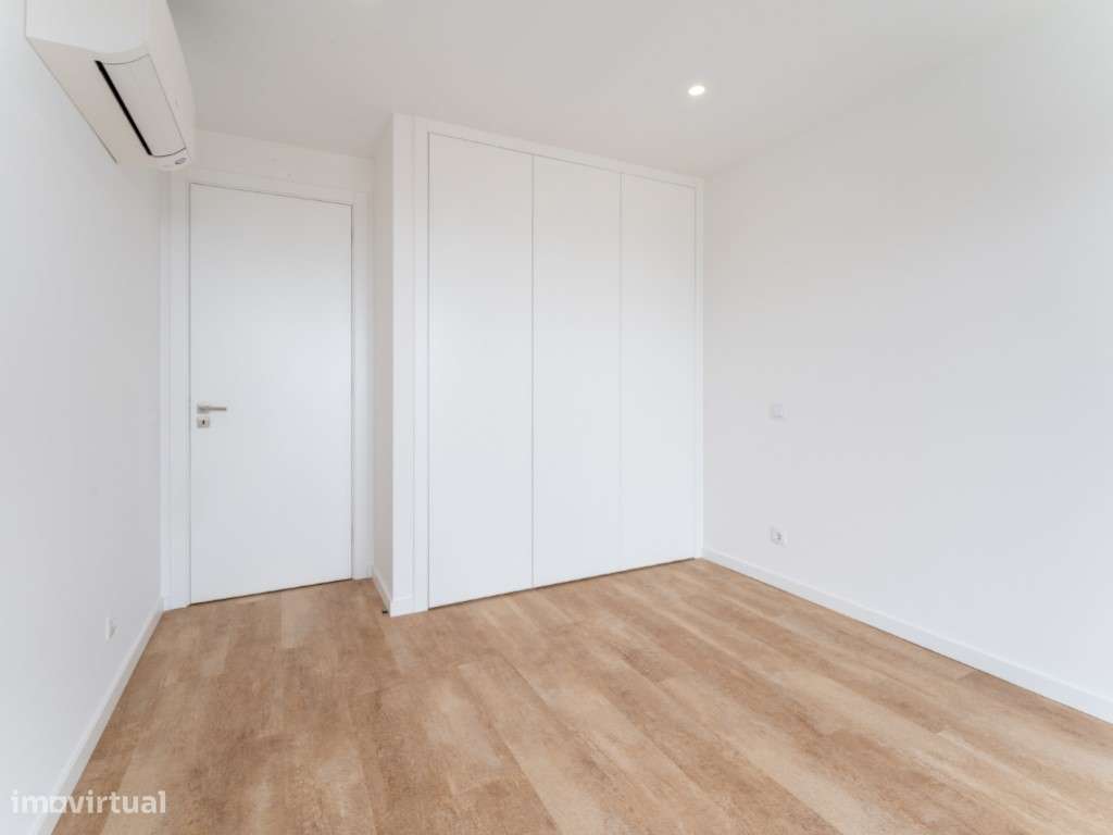 Apartamento T2 na Nazaré - Vista Mar com piscina e garagem-30