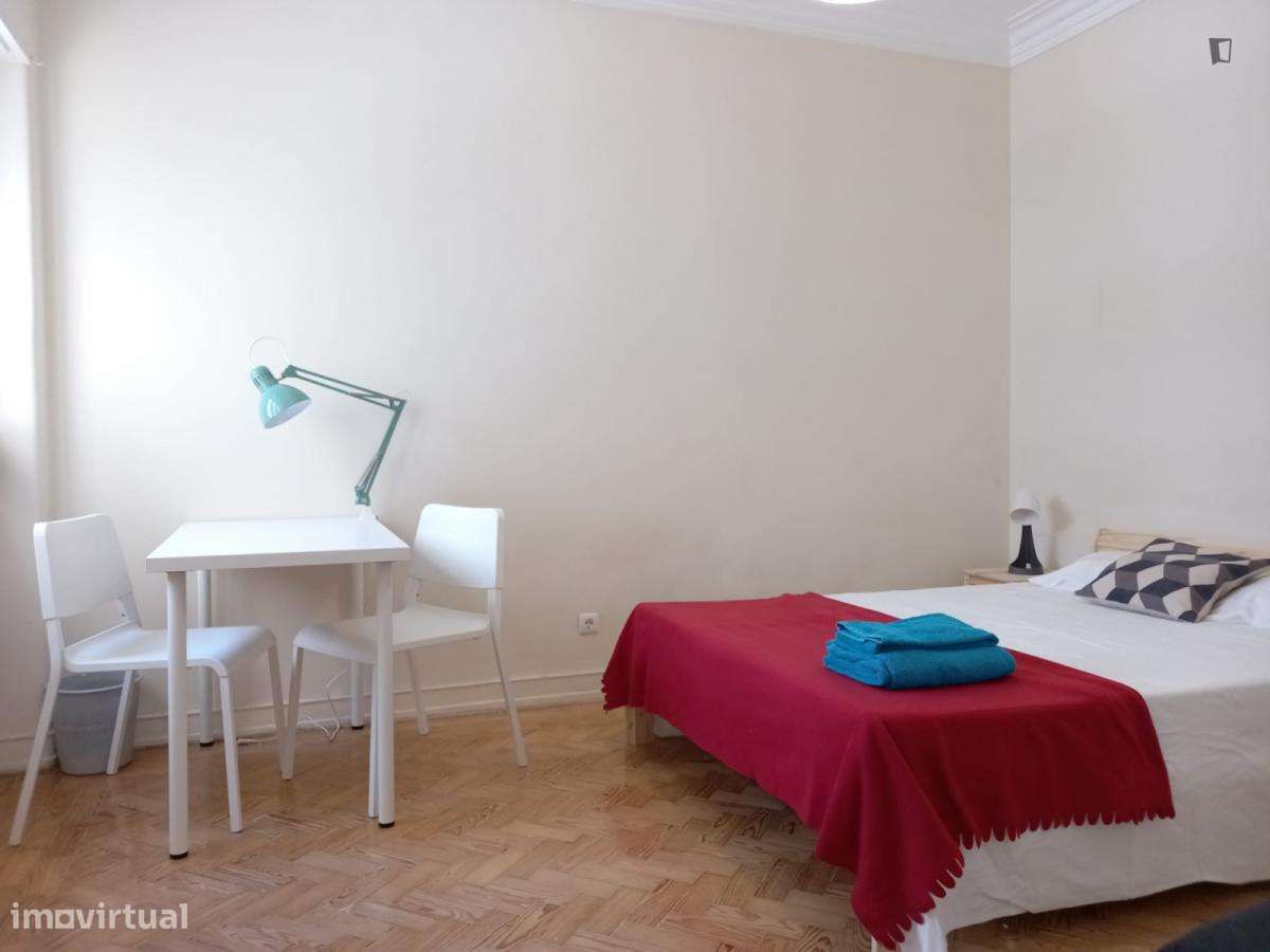 Quarto - localizado em Arroios Lisbon - Grande imagem: 5/10