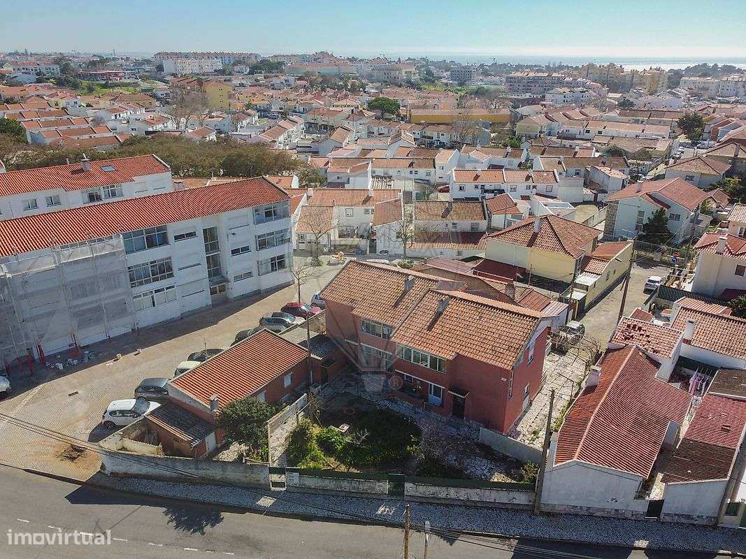 Moradia T8 para venda-9