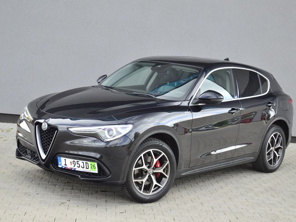 Alfa Romeo Stelvio 2.0 Turbo 16V AT8-Q4 Lusso Ti 2018