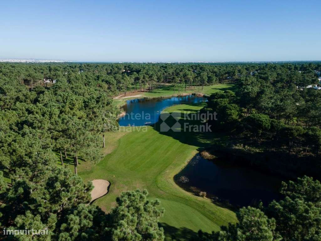 Moradia isolada T4 com jardim, piscina na Herdade da Aroeira - Grande imagem: 5/60