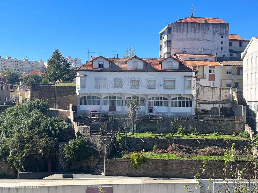 Moradia T7 para venda - Grande imagem: 5/11