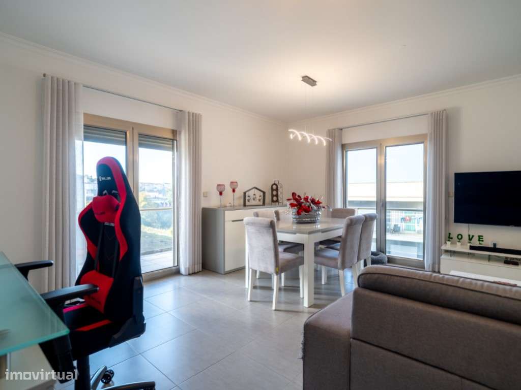 Apartamento T3 de excelentes àreas numa zona residencial calma da N...-7