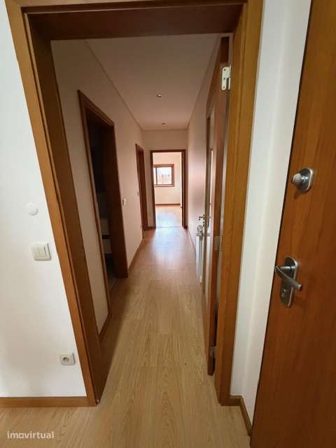 T2 Av. 24 Espinho - Grande imagem: 4/14