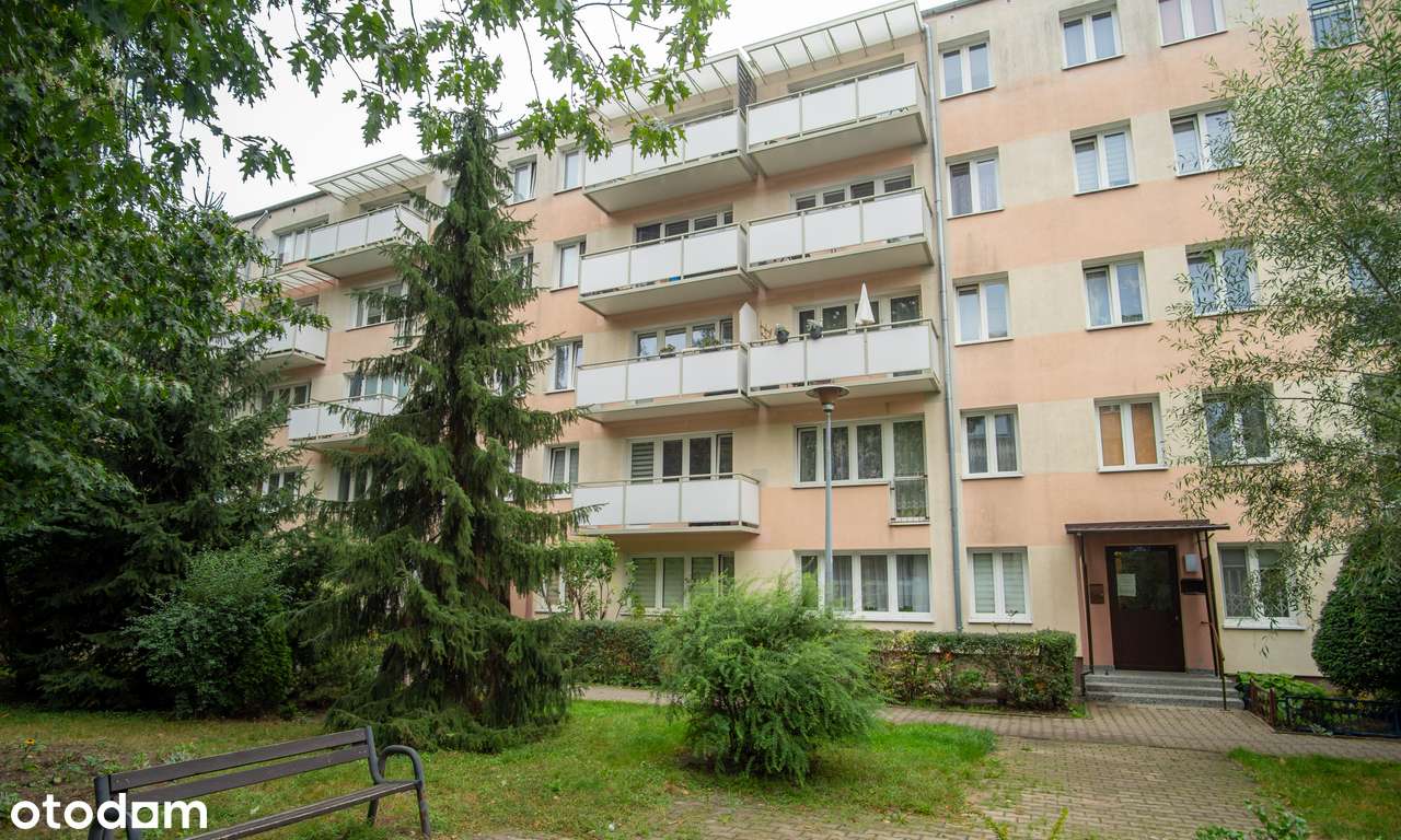 Mieszkanie 48 m² po remoncie – balkon z widokiem na zieleń-9