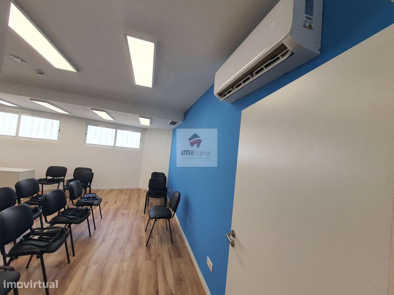 Loja / escritório junto Metro / Câmara de Gaia - Grande imagem: 3/26