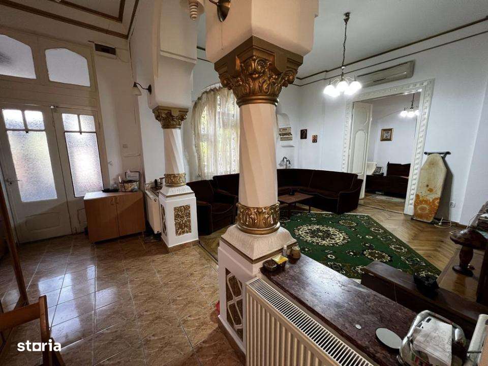 Vanzare apartament in vila zona Victoriei