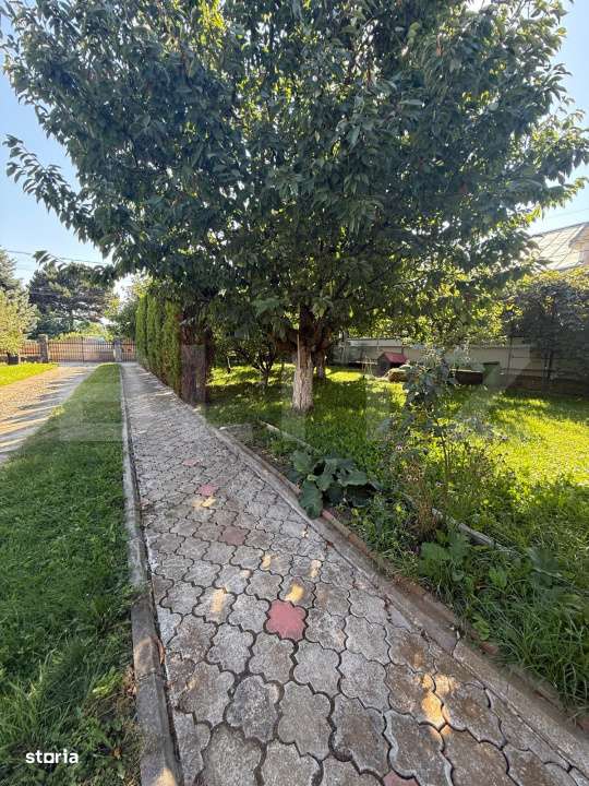 Ansamblu de doua case 223 mp utili, 1000 mp teren, zona Scheia - Imagine principală: 5/19