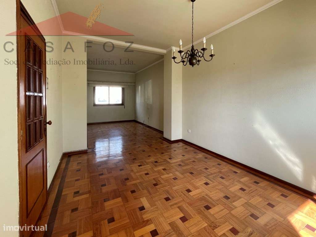 Venda Moradia T6 no Bairro dos Músicos-6