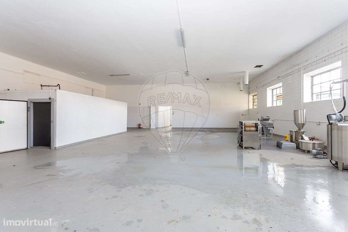 Armazém à venda em Sintra-19