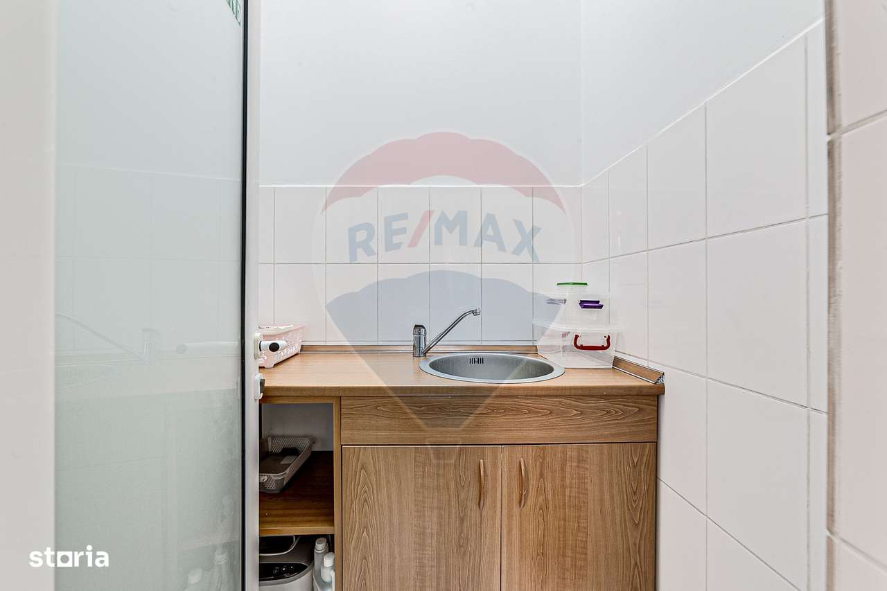 Cabinet stomatologic funcțional de închiriat zona Intim Arad - Imagine principală: 5/11