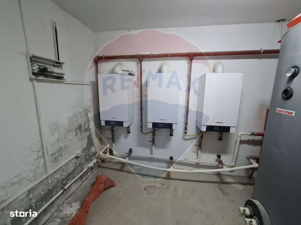 Vila / Pensiune / Camin / Azil seniori, zona superba Moeciu, parcare-10