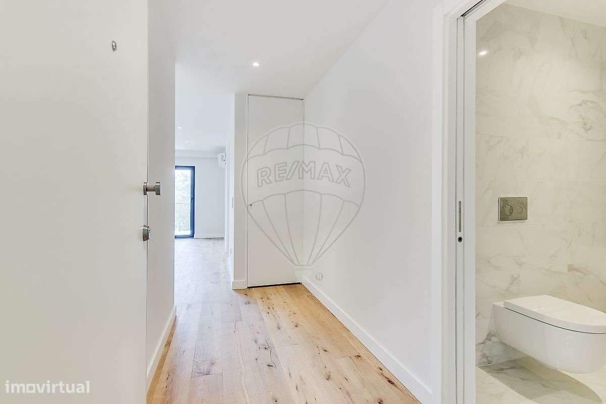 Apartamento T1 para arrendamento - Grande imagem: 2/32