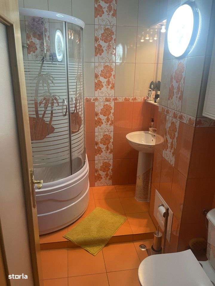 De vanzare! Apartament cu 2 camere, lift, cartierul Dealul Florilor - Imagine principală: 5/5