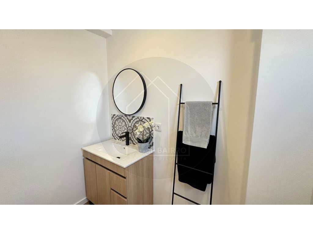 T1 Renovado, Quinta do Covelo / Metro Marquês - Porto-17