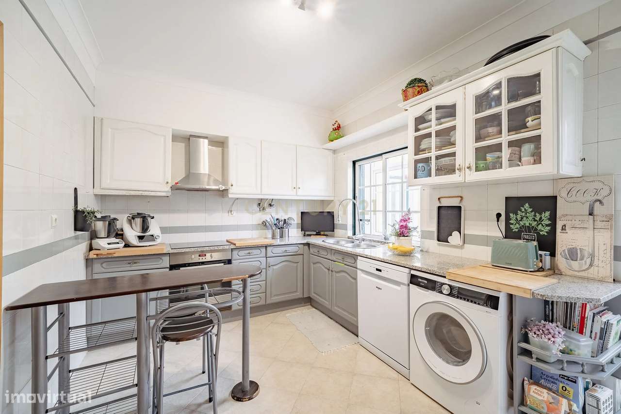 Moradia T3 - Quinta do Conde-29