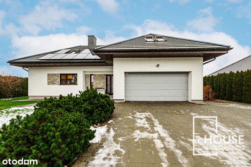 Dom marzeń przy lesie – przestrzeń, cisza, komfort-17