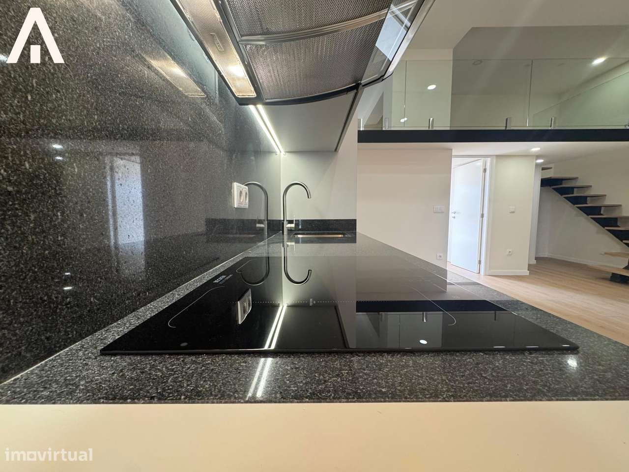 T1 com Mezanino - Grande imagem: 4/10