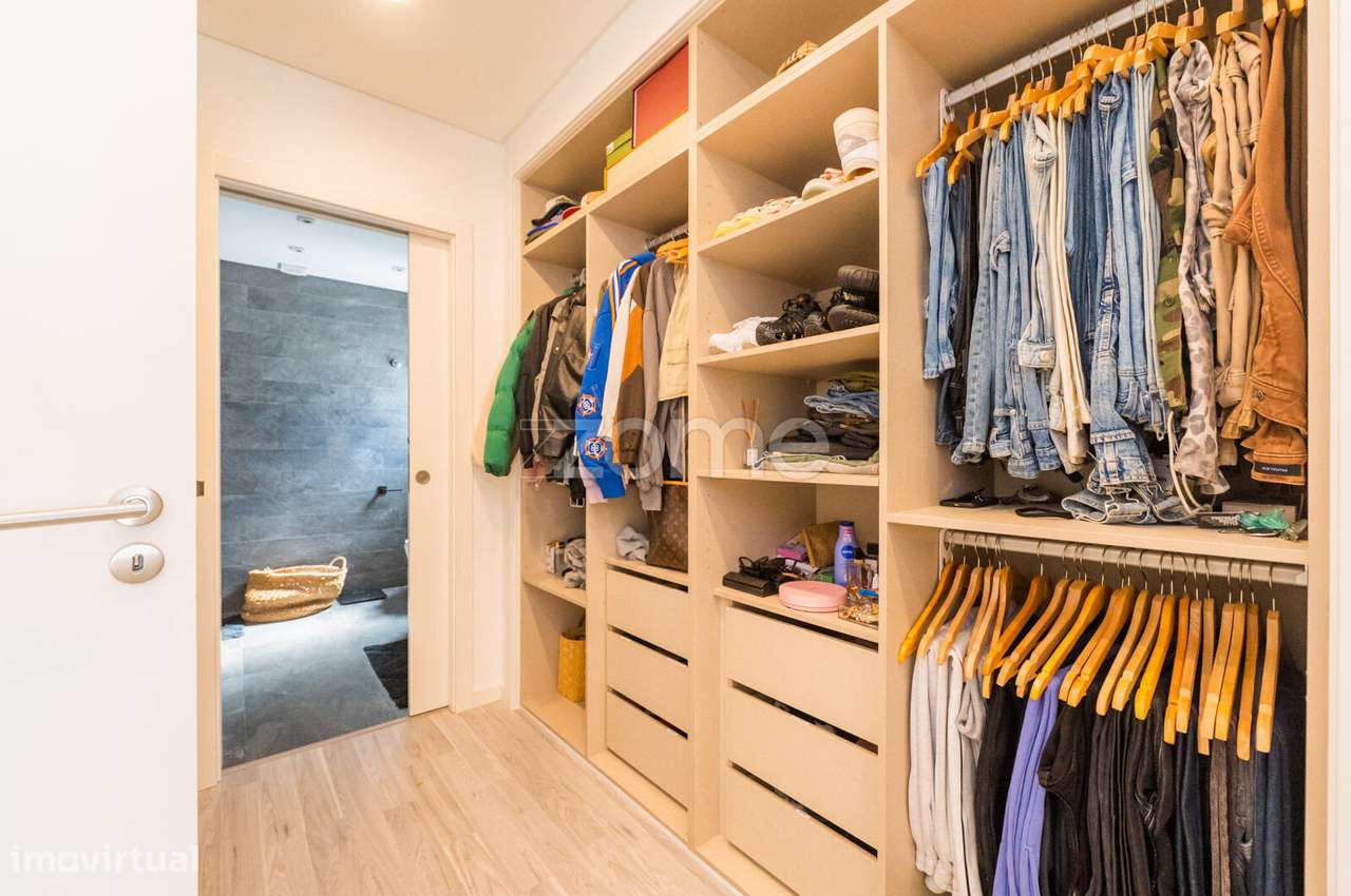 Moradia Térrea T3+1 com Piscina-44